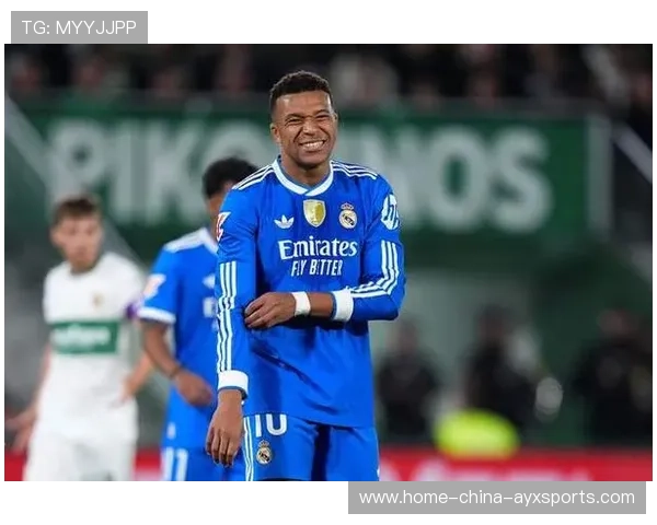 姆巴佩高速内切屡造威胁,巴黎前场压制力升级